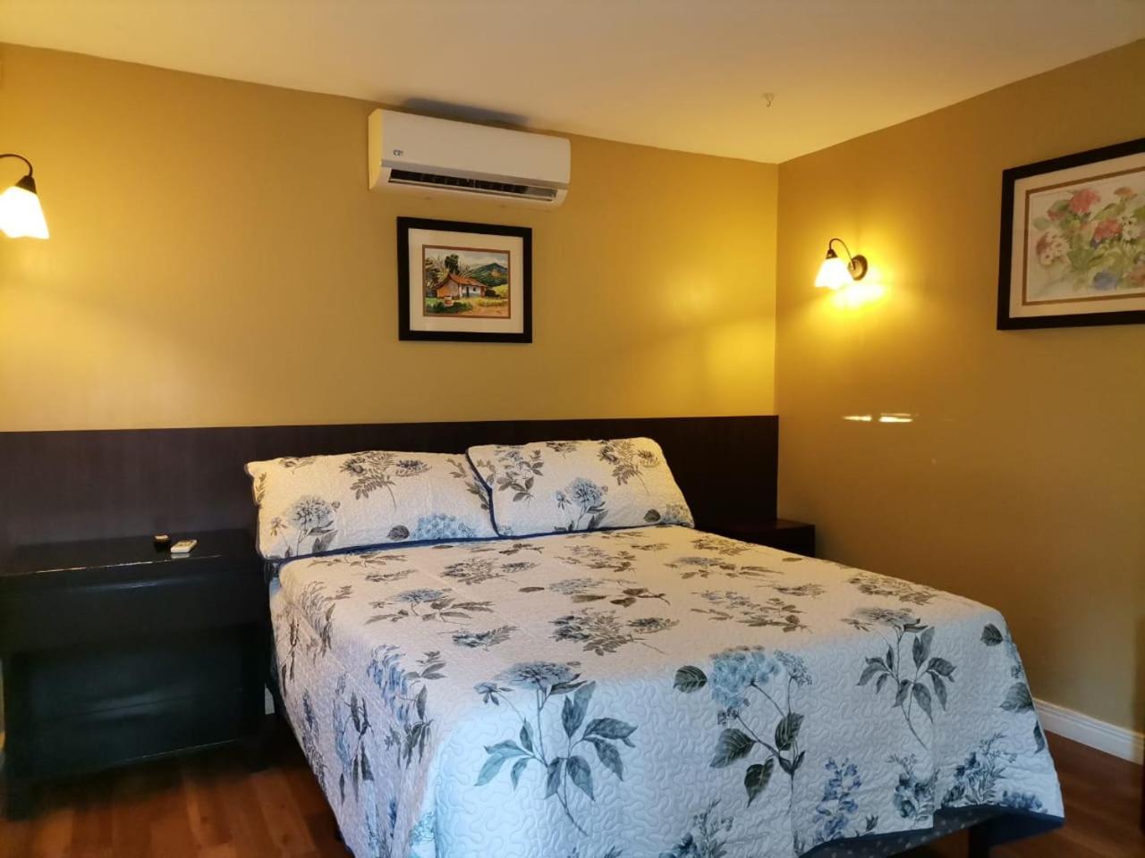 Airport Costa Rica B&B Río Segundo エクステリア 写真