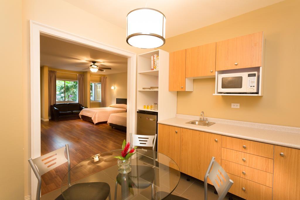Airport Costa Rica B&B Río Segundo エクステリア 写真
