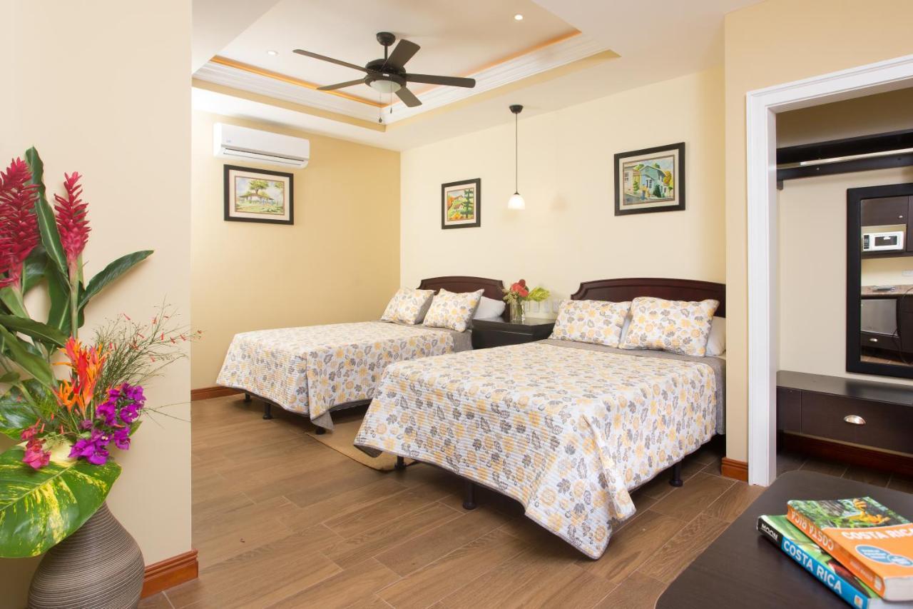 Airport Costa Rica B&B Río Segundo エクステリア 写真